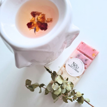 Load image into Gallery viewer, OTIS White Ceramic Wax Warmer & FREE Gift