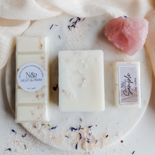 Load image into Gallery viewer, ROCKSALT & DRIFTWOOD | Pink Rose Quartz Crystal Infused Wax Melts