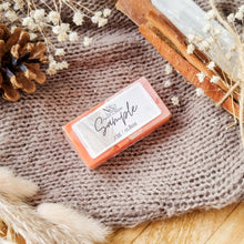 Load image into Gallery viewer, BLOOD ORANGE & OAKWOOD | Preserved Calendula & Citrine Crystal Infused Wax Melts