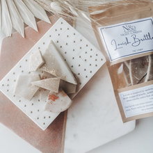 Load image into Gallery viewer, LAVISH LAUNDRY | 24K Gold Leaf Infused Wax Melts