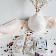 Load image into Gallery viewer, BLACK PLUM & RHUBARB | Preserved Wildflower & Amethyst Crystal Infused Wax Melts