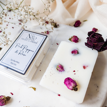 Load image into Gallery viewer, PINK PEPPER & ROSE | Preserved Pink Rosebuds & Crushed Rose Petals Infused Wax Melts