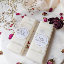 Load image into Gallery viewer, PINK PEPPER & ROSE | Preserved Pink Rosebuds & Crushed Rose Petals Infused Wax Melts