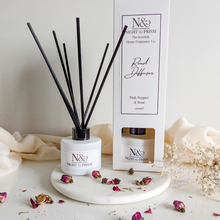 Load image into Gallery viewer, PINK PEPPER & ROSE | Reed Diffuser